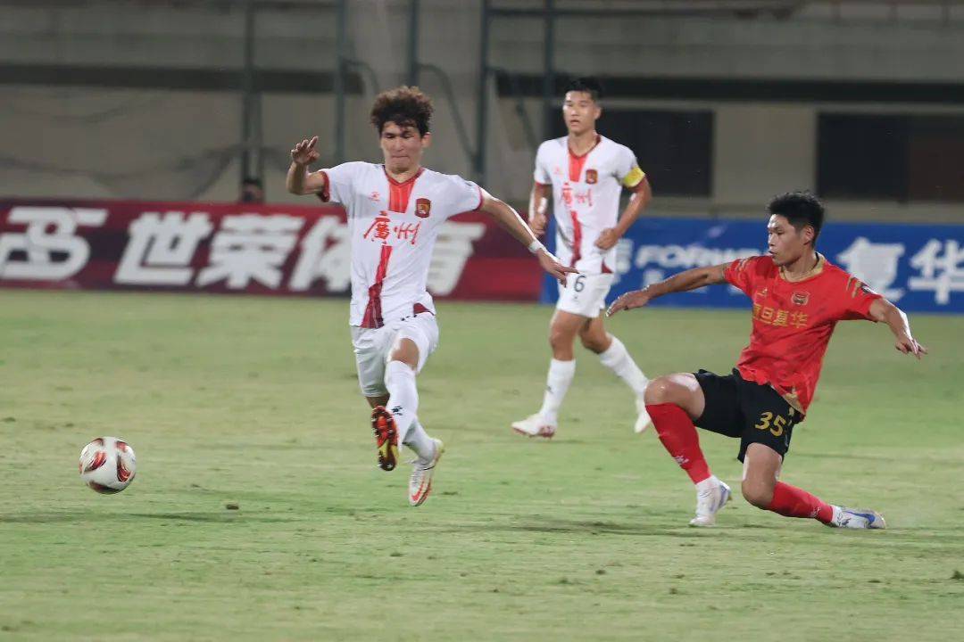 广州富力取得进球，死磕对手锁定分